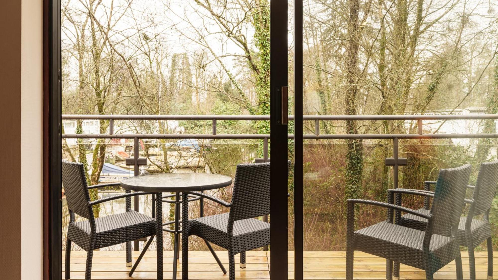 2 Bedroom Lake District Cottage At Windermere Marina Village Bowness-on-Windermere Exterior photo